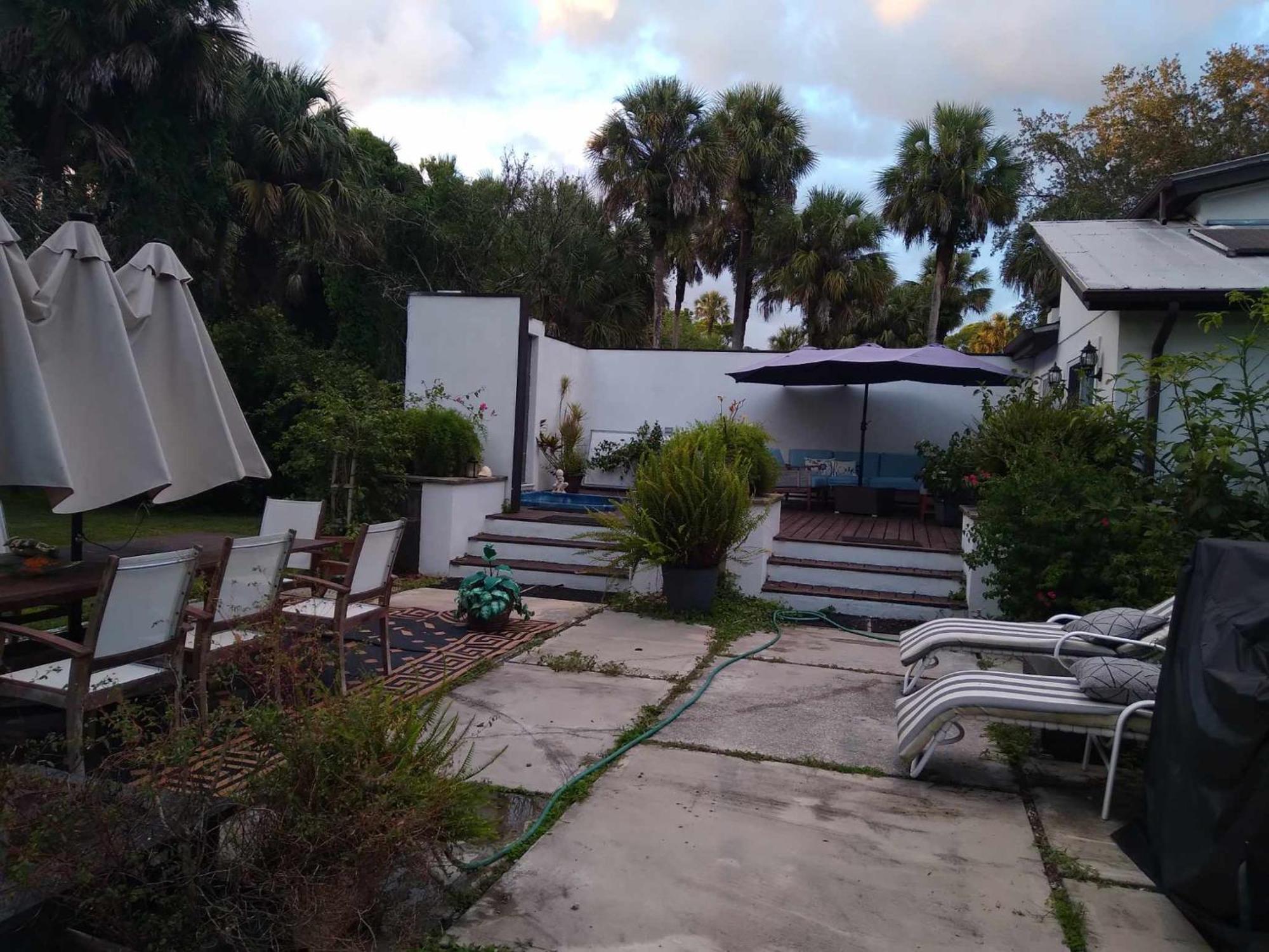 Naples' Hidden Gem Apartment Exterior photo